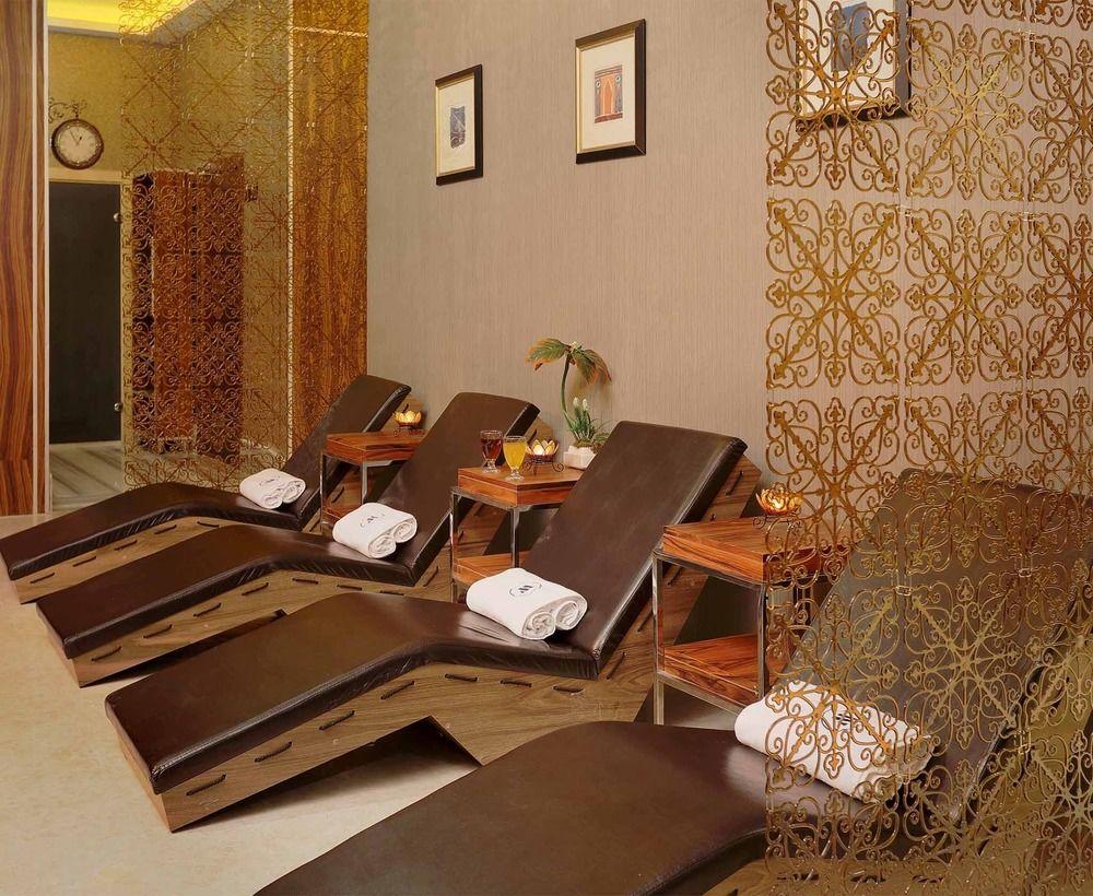Manesol Fuar Hotel Istanbul Exterior photo