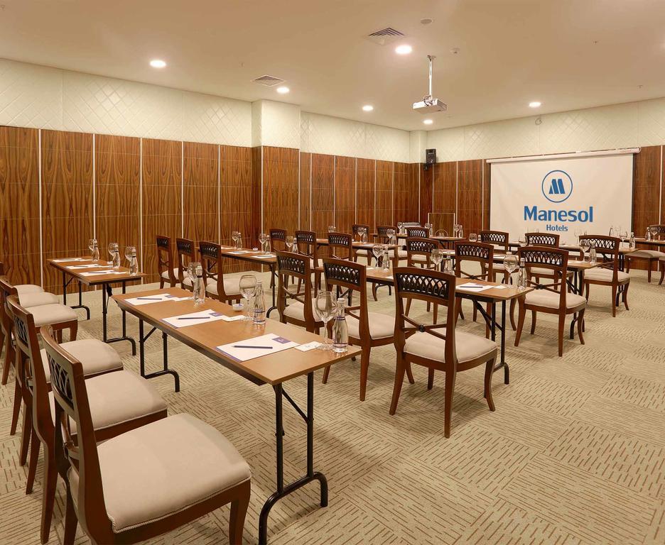 Manesol Fuar Hotel Istanbul Exterior photo