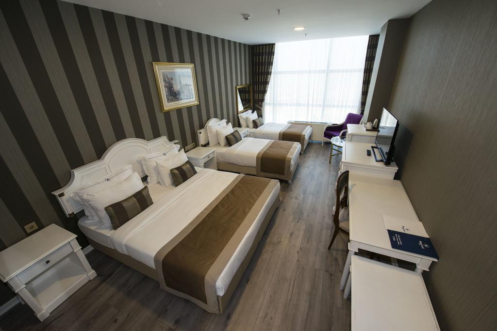 Manesol Fuar Hotel Istanbul Exterior photo