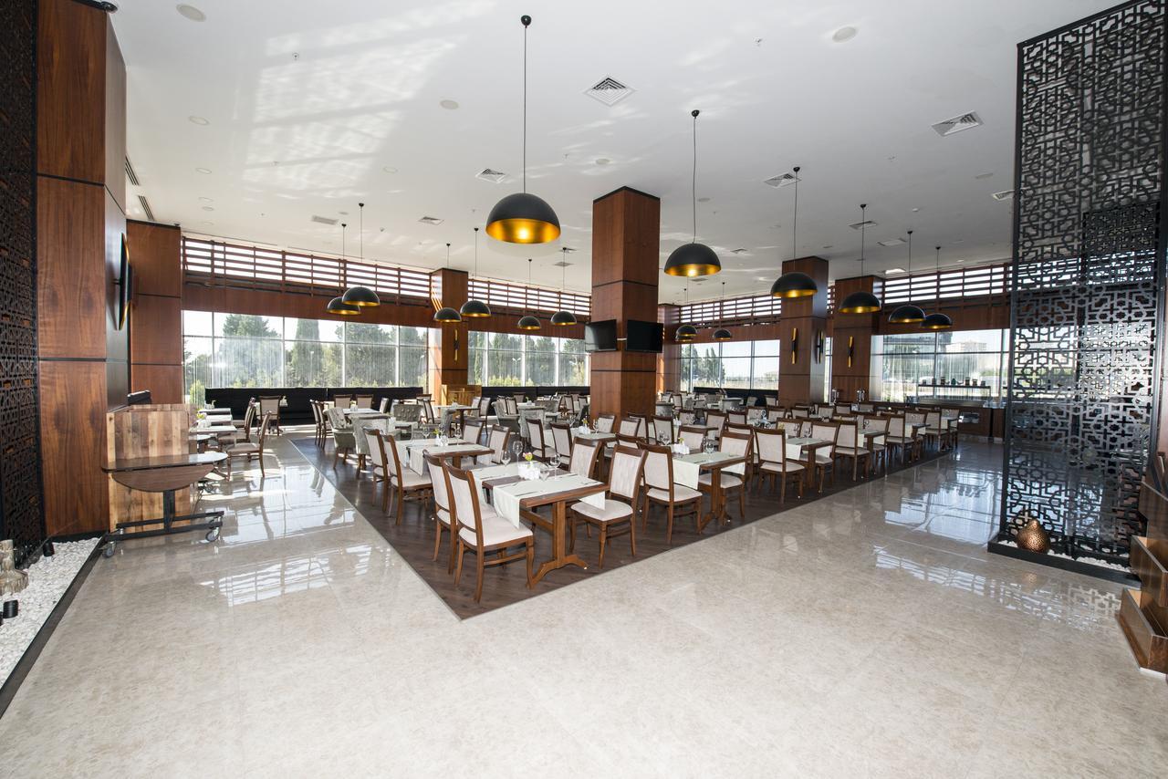 Manesol Fuar Hotel Istanbul Exterior photo