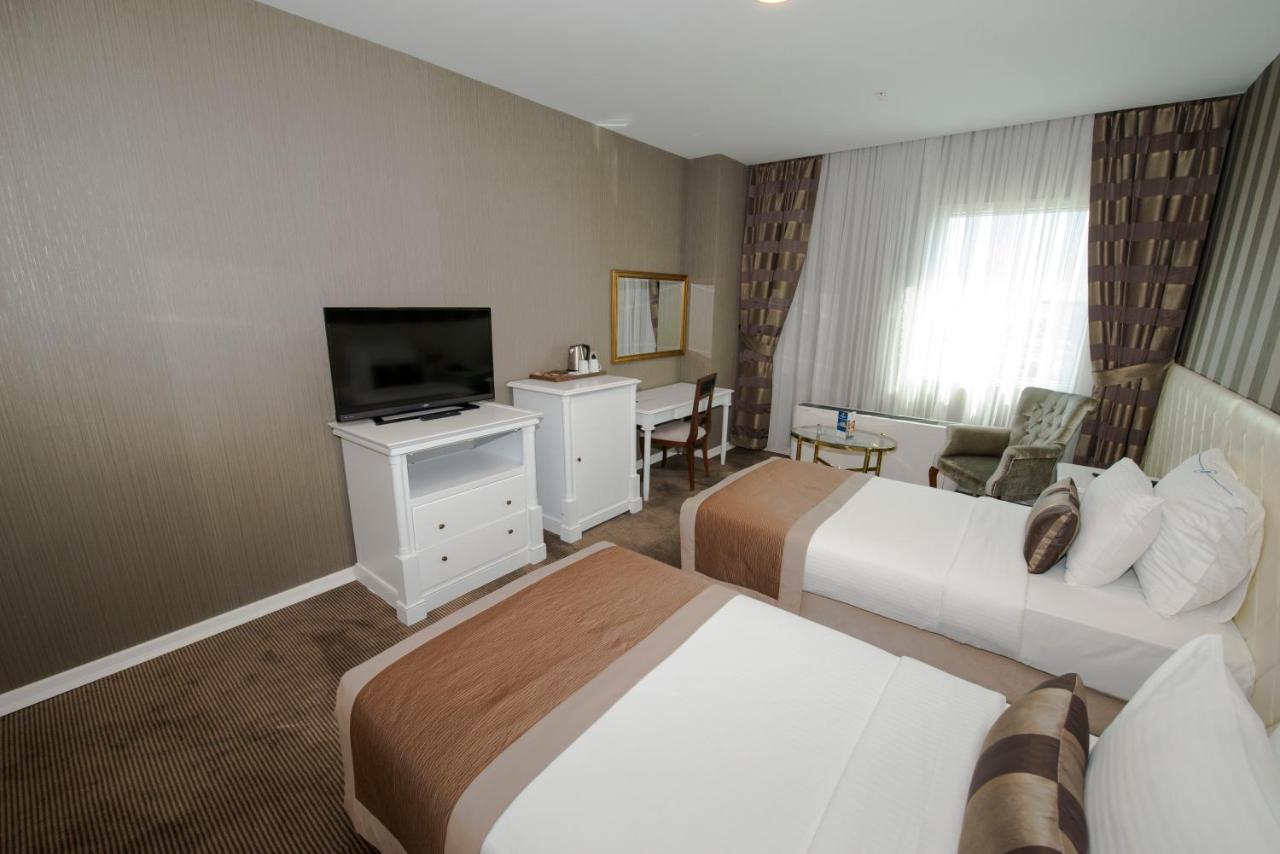 Manesol Fuar Hotel Istanbul Exterior photo